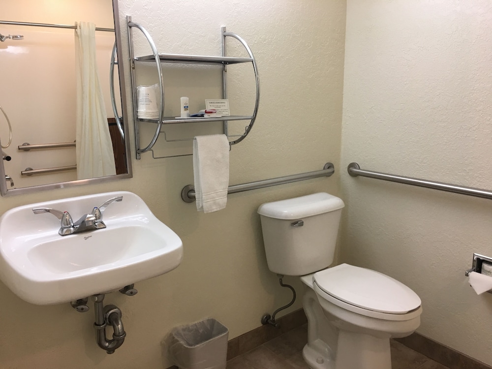 Microtel Inn Suites By Wyndham Rice Lake 5/33