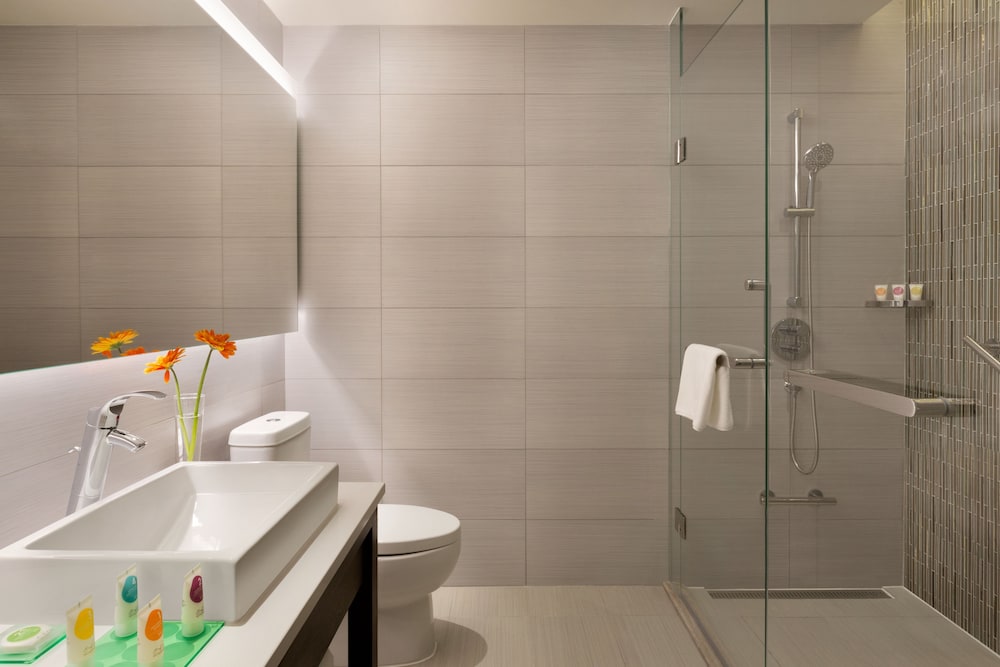 Hyatt Place Shanghai New Hongqiao 6/40