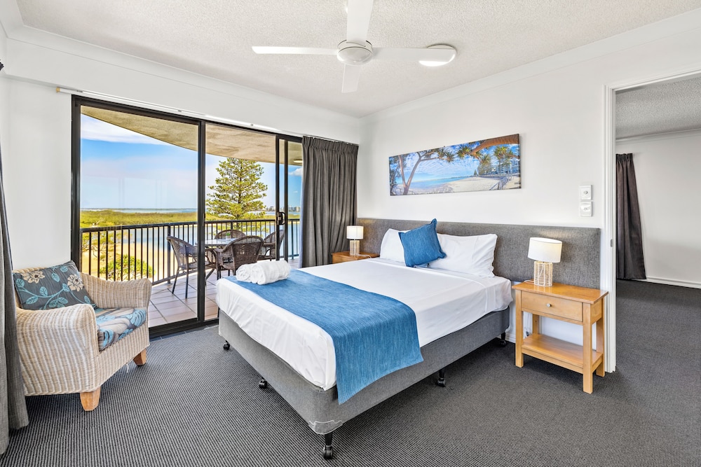 Belaire Place 19/50