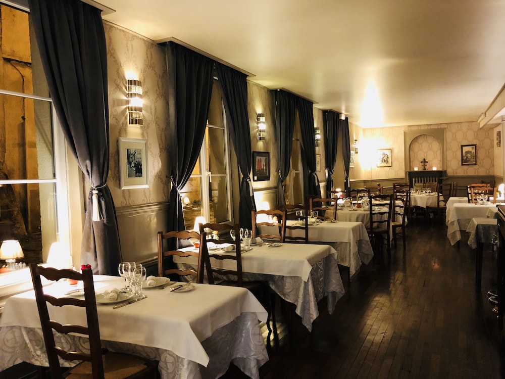 Hotel de la Banniere de France 44/50