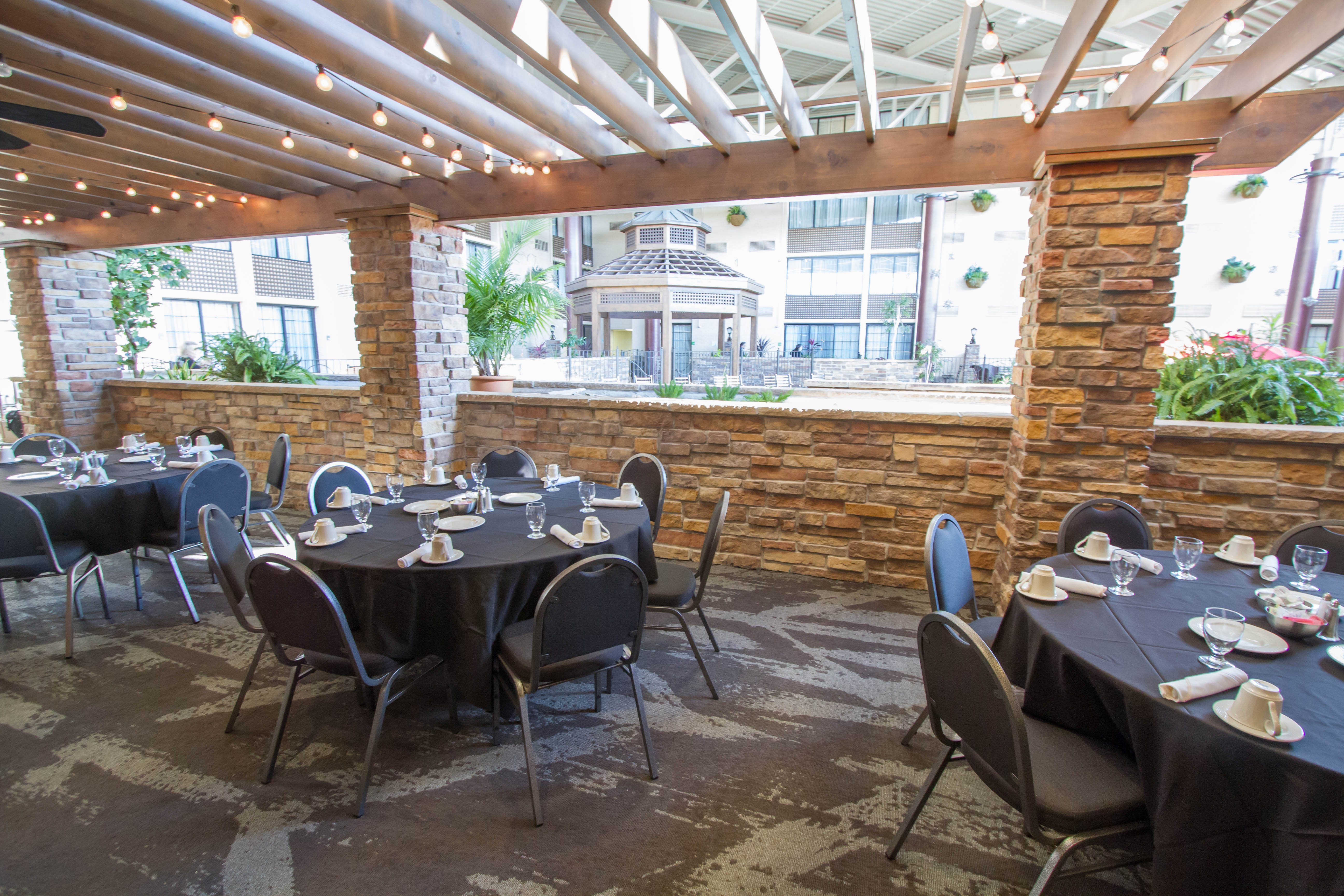 Holiday Inn Bloomington Airport South Mall Area 27/41