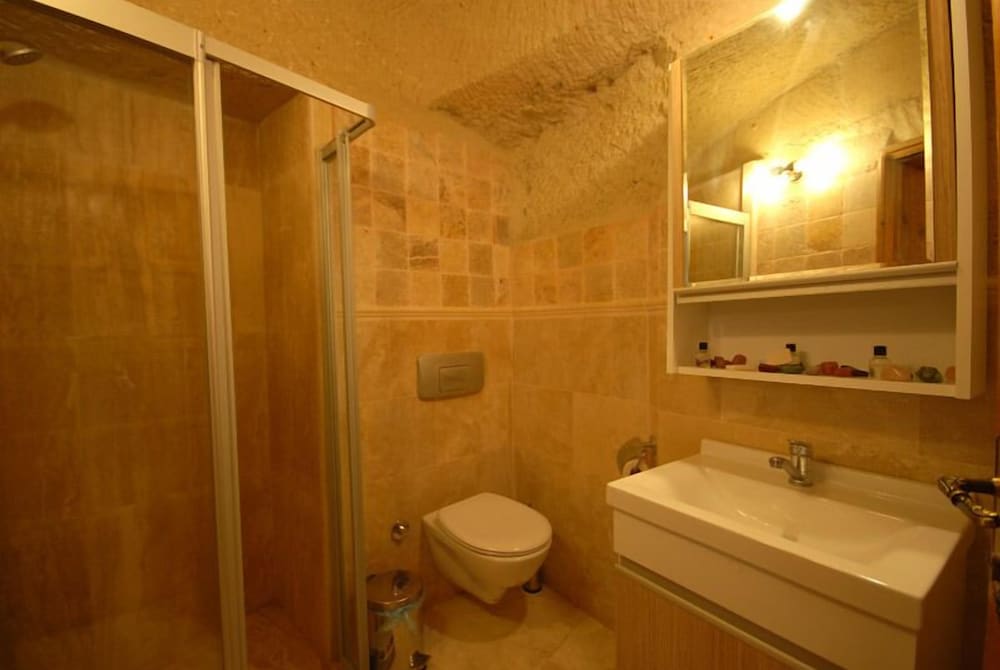Arif Cave Hotel 47/50