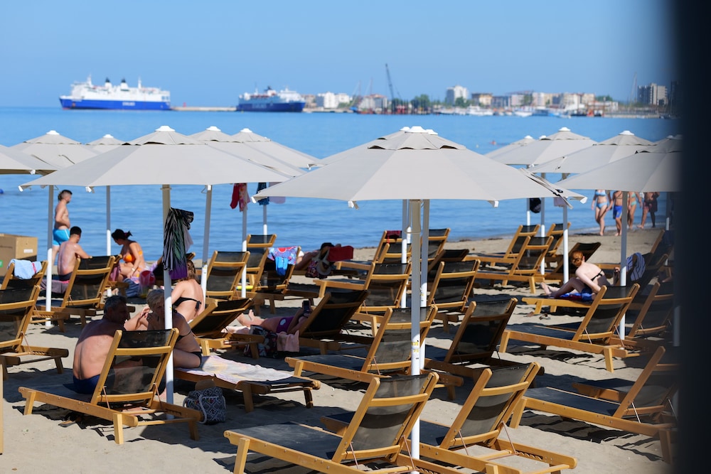 Miramare Boutique Hotel 49/50