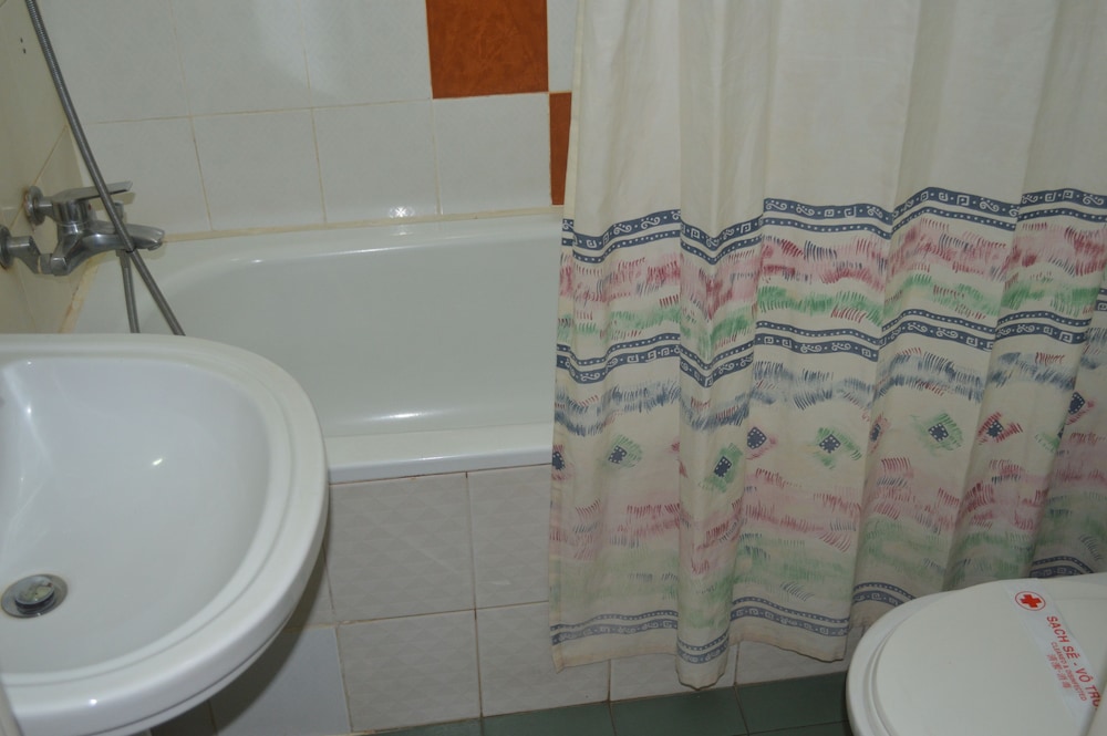 Hanh Phuc Hotel 54/55