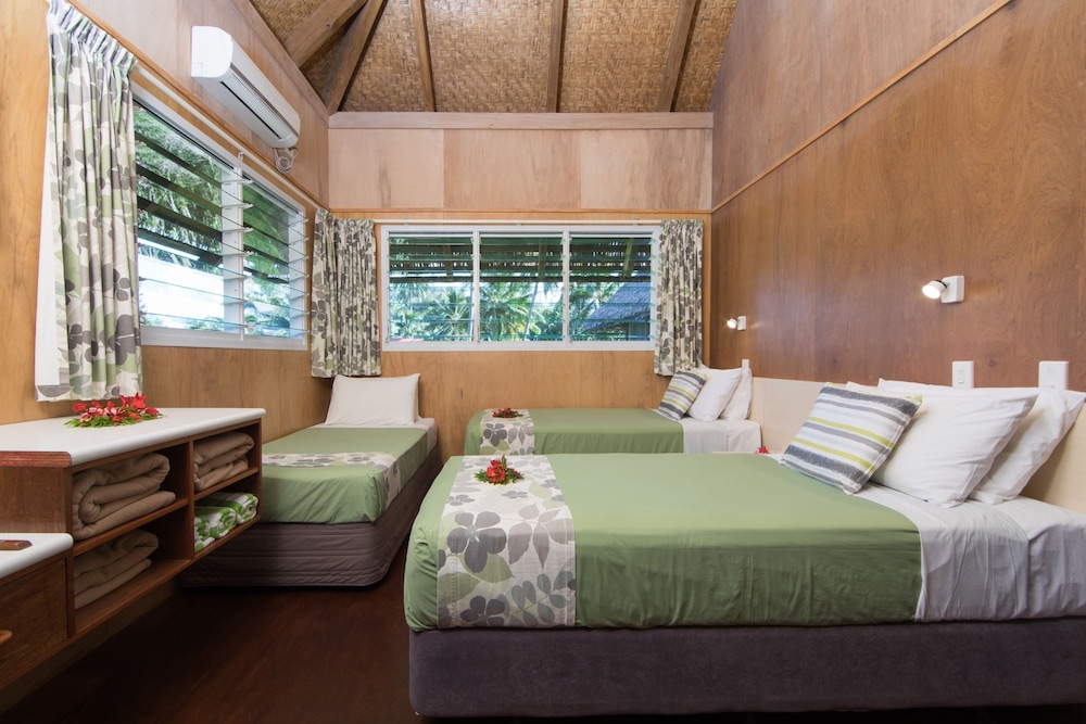 Lagoon Breeze Villas Formerly Lagoon Lodges 21/75