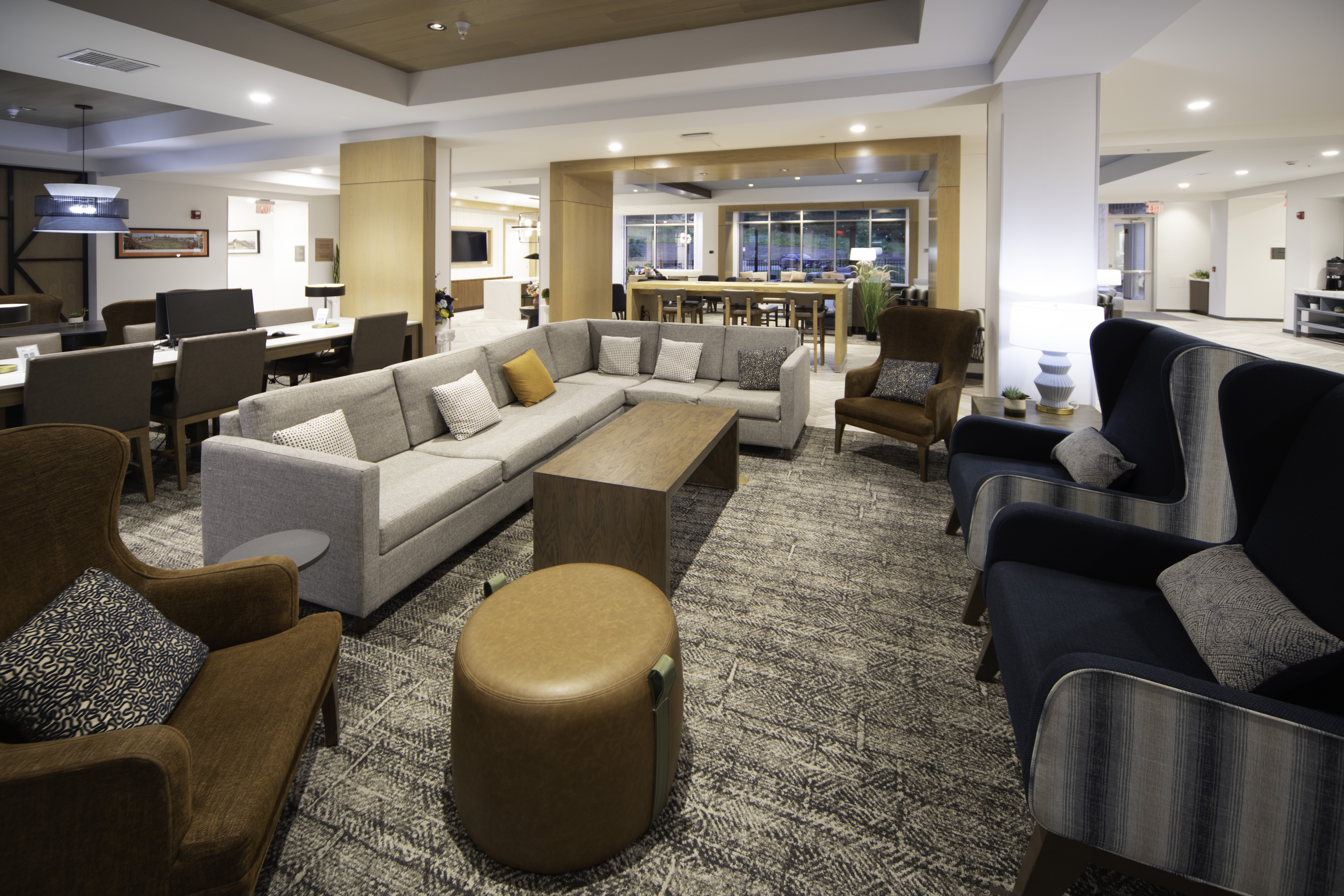 Staybridge Suites - Cincinnati East - Milford, an IHG Hotel 19/37