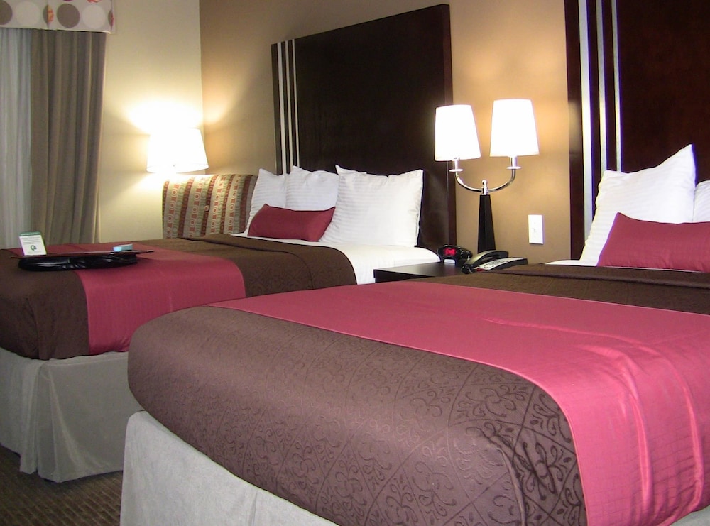 Best Western Plus Texoma Hotel and Suites 18/44