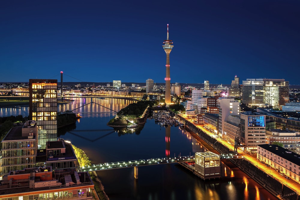 Innside By Melia Dusseldorf Hafen 72/75
