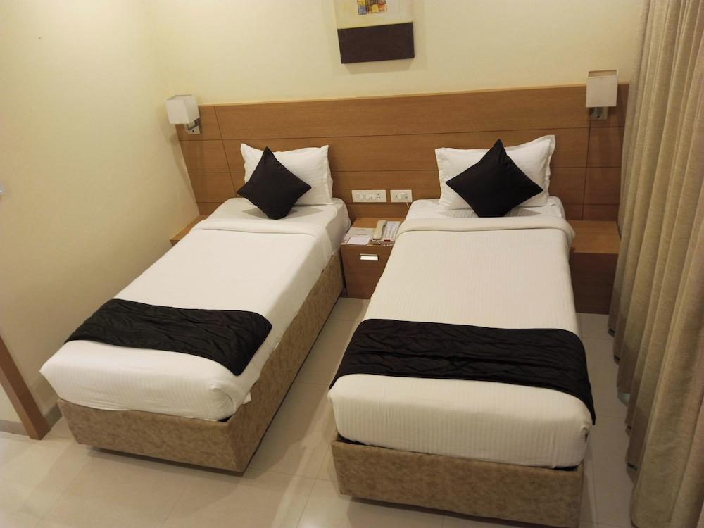 LA HOSPIN HOTEL 16/23