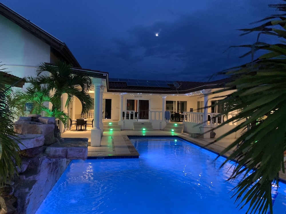 Swiss Paradise Aruba 25/50
