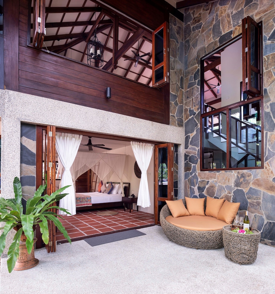 Koh Jum Beach Villas 9/76