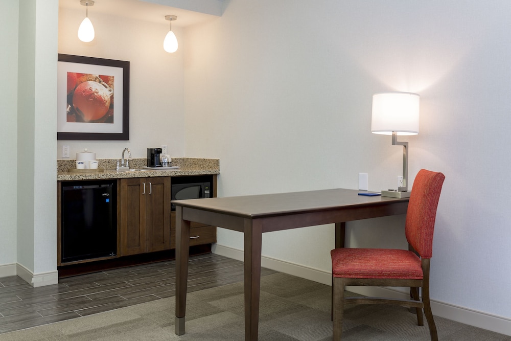 Hampton Inn Santa Barbara/Goleta 39/50