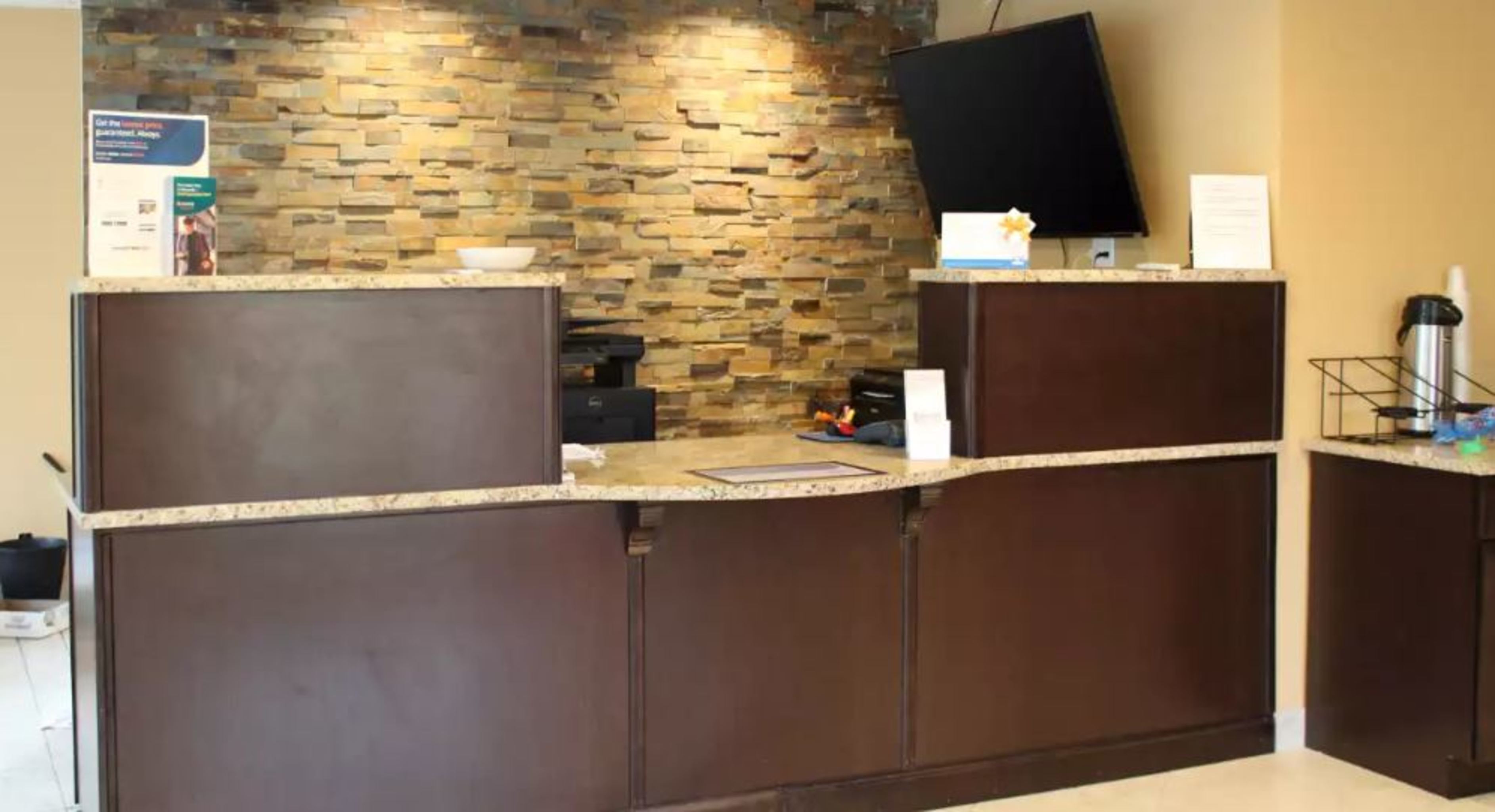 Pocono Inn At Water Gap 5/50