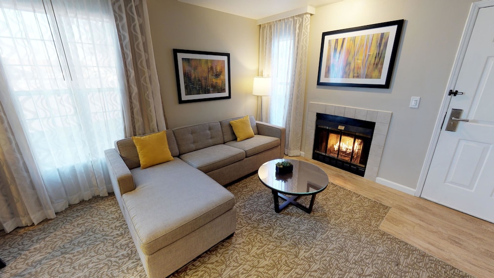 Chase Suite Hotel Newark 29/52