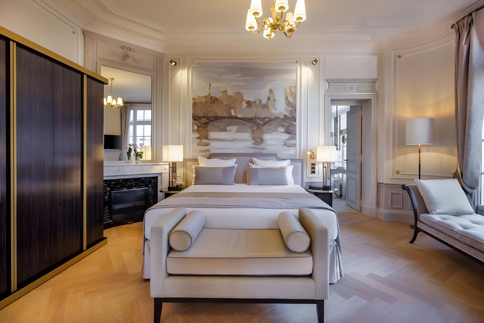 SIGNATURE, SUITE