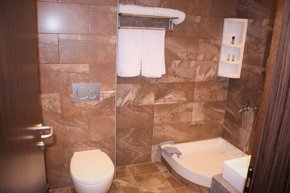 Cariatis Hotel 47/50