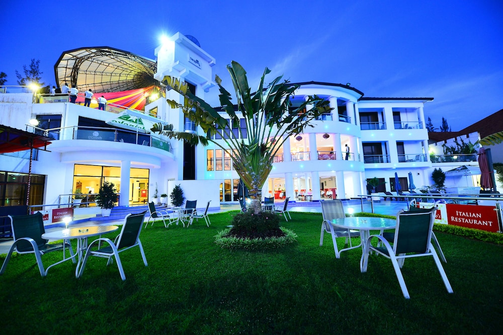 The Manor Hotel 10/66