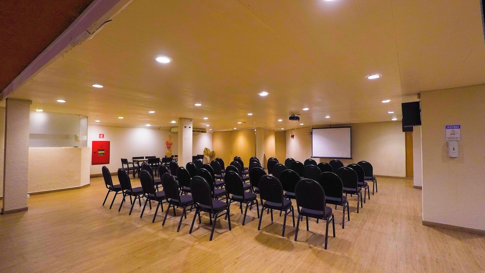 Ferraretto Guaruja Hotel And Spa 68/79