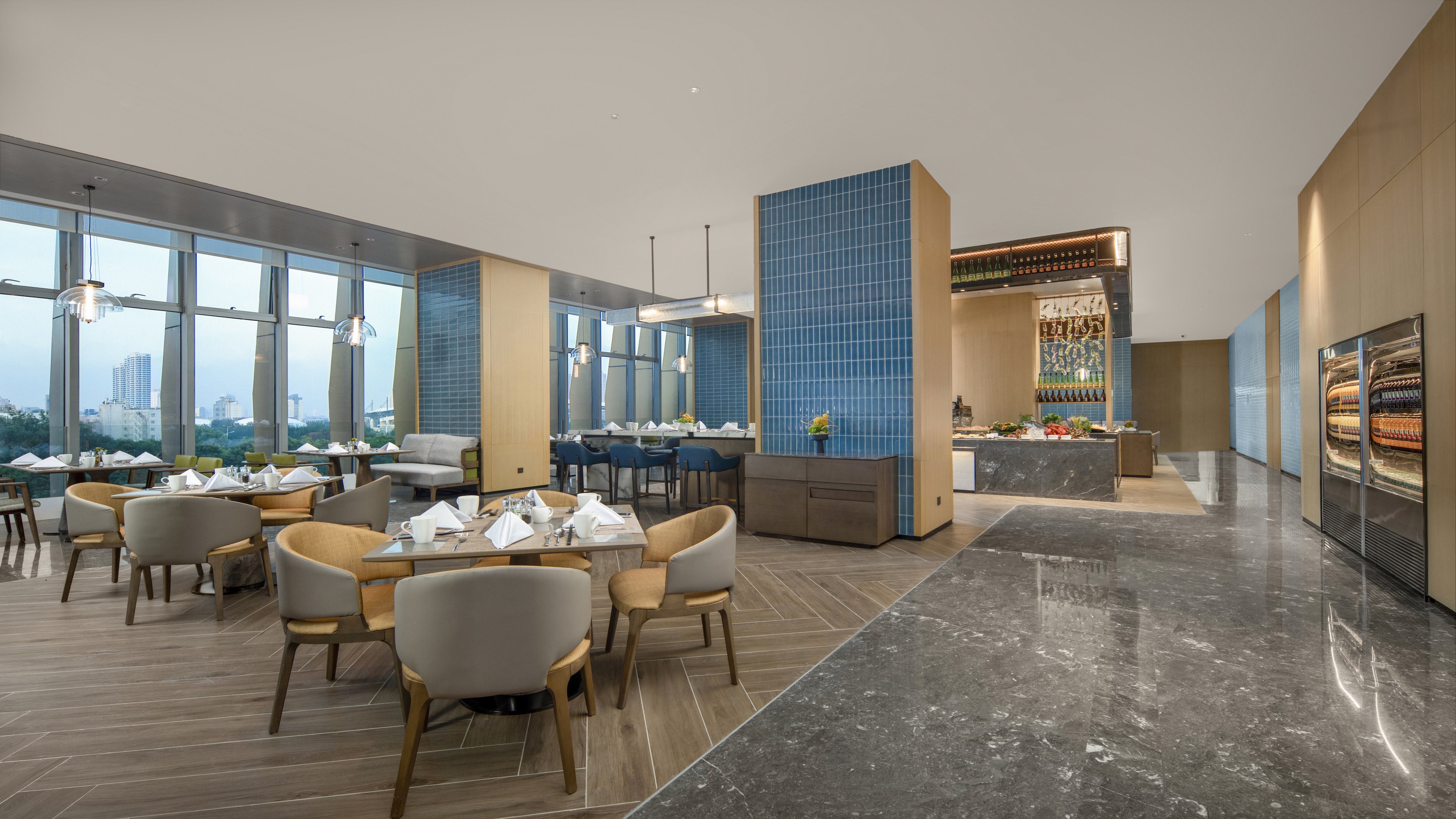 Holiday Inn Qinhuangdao Haigang 25/52