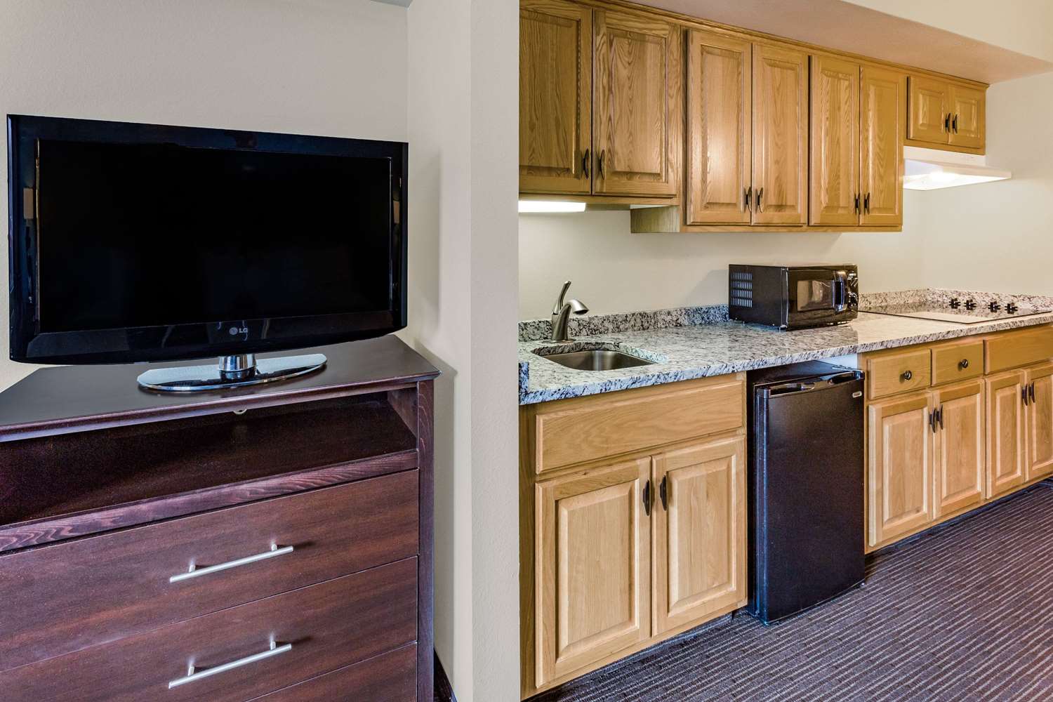 Americinn By Wyndham Hotel And Suites Long Lake 45/50