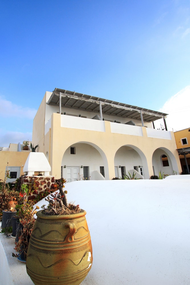 Muses Cycladic Suites 4/80