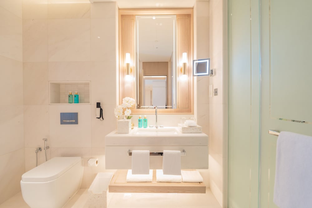 FIVE LUXE JBR 75/77