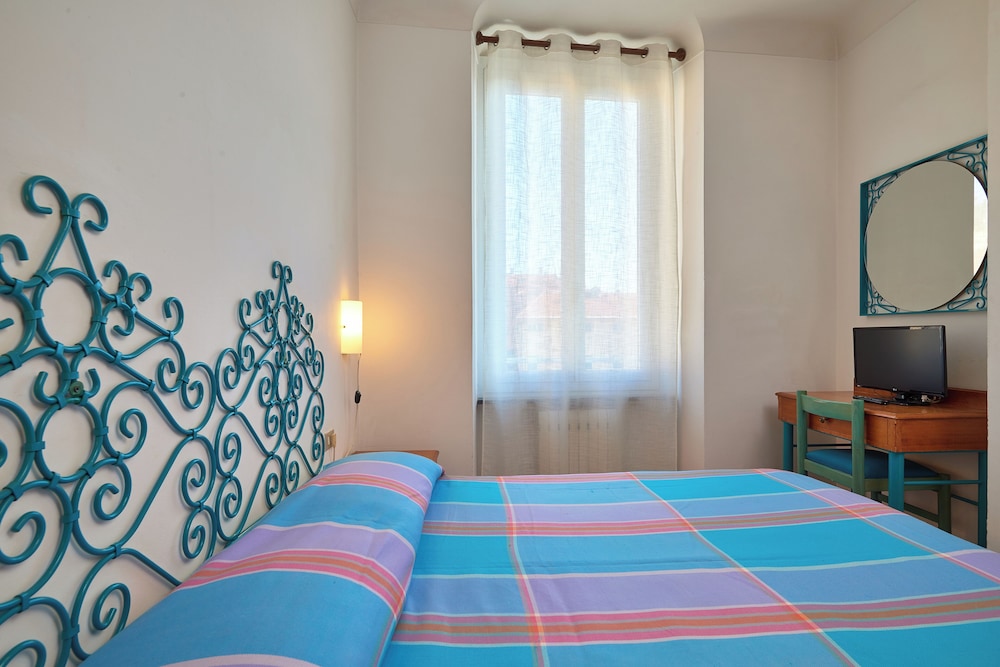 Hotel Garibaldi 11/51