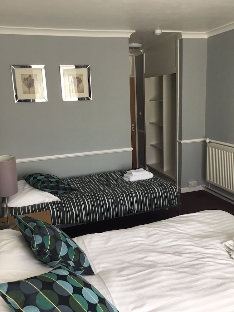 Northumberland Hotel 51/72
