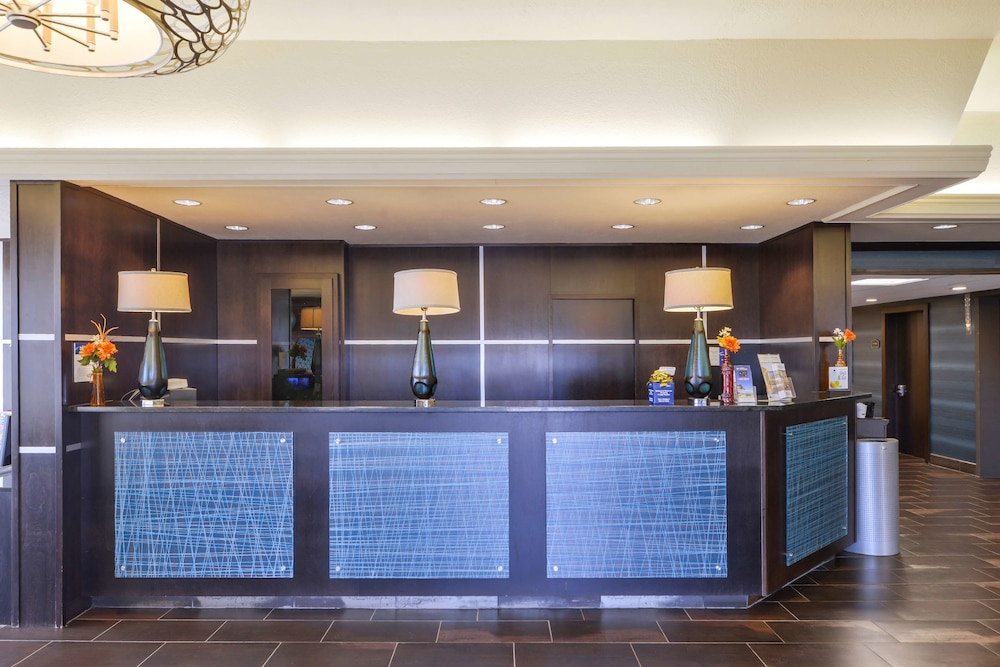 Best Western Plus Midwest Inn 6/31