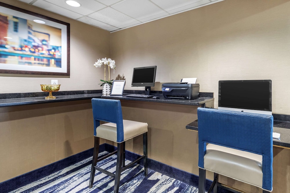 Comfort Inn and Suites Aberdeen Near Apg 40/49