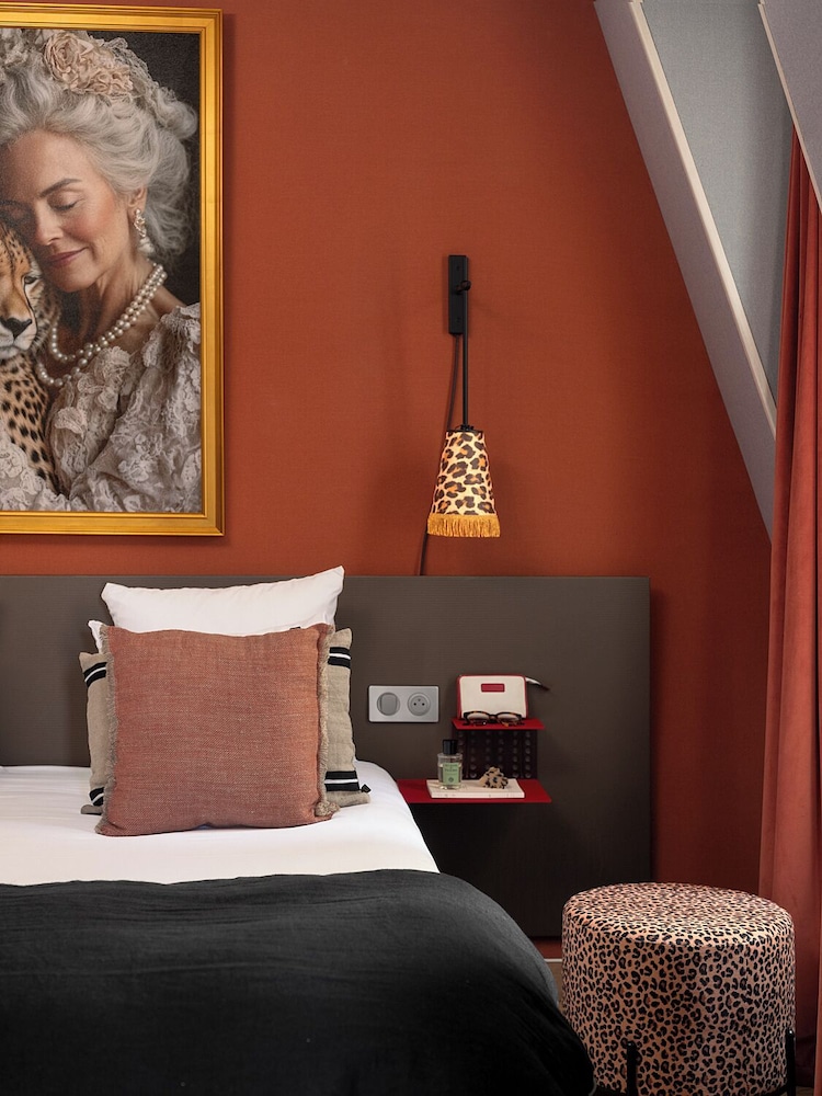 Hotel Zelie Champs-Elysees 6/50