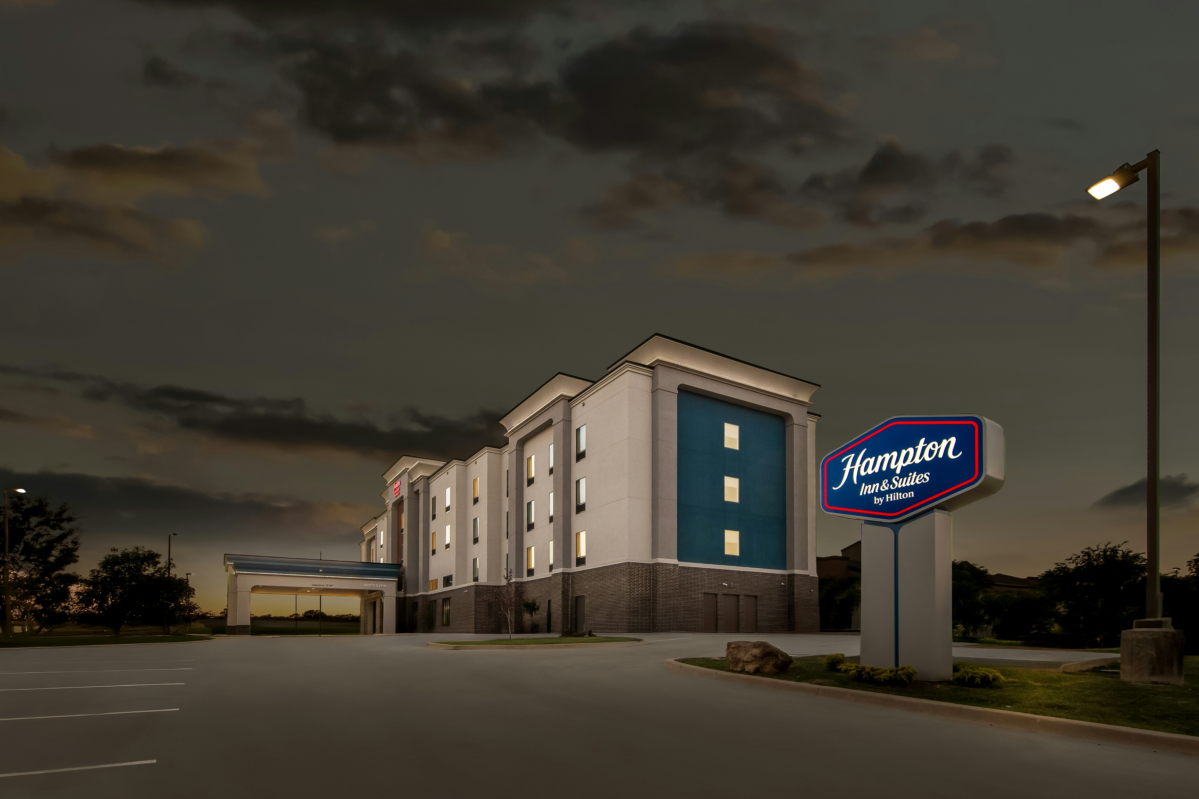 Hampton Inn And Suites Pauls Valley Ok 1/34
