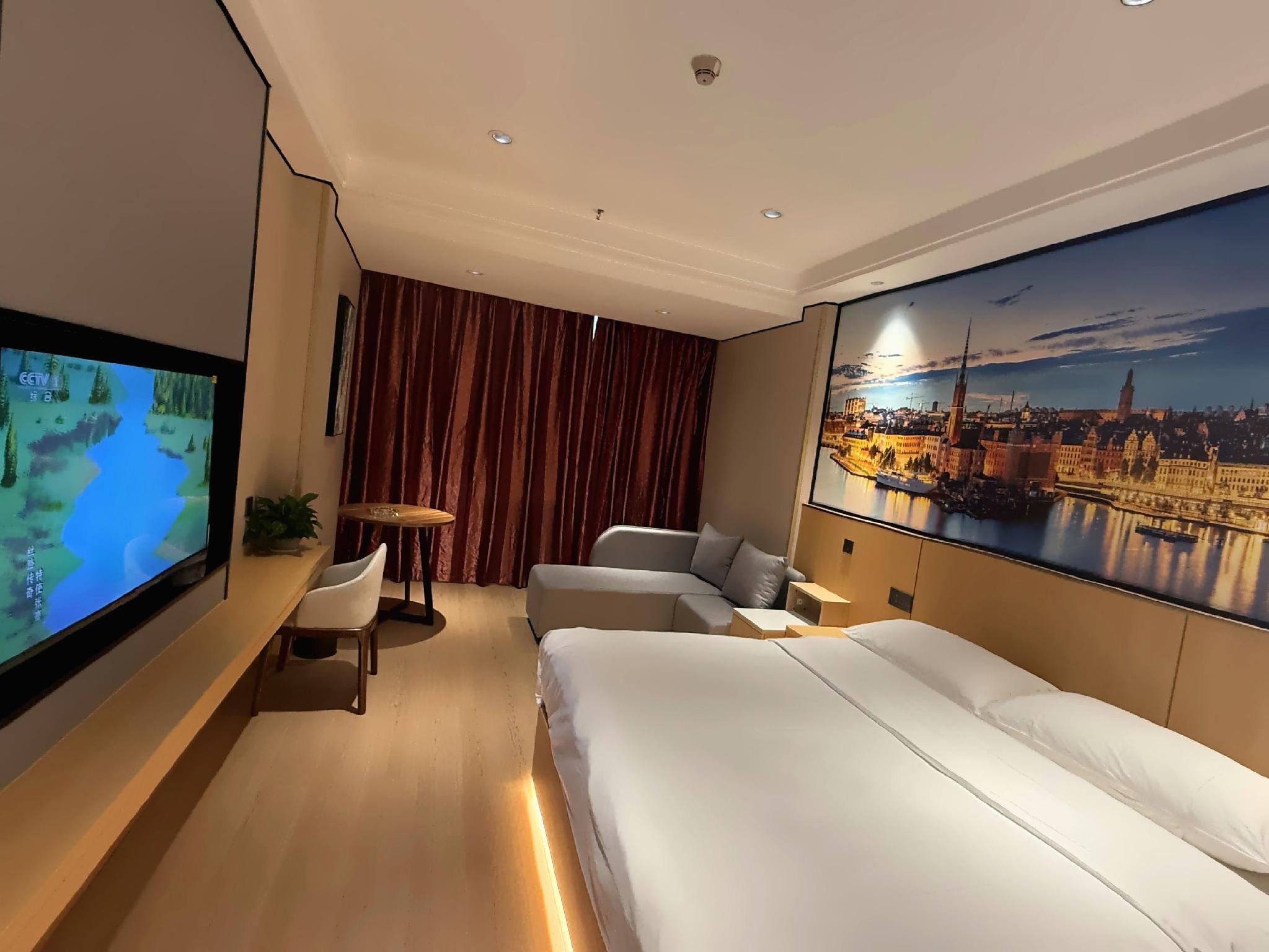 Huifeng Hotel 4/23