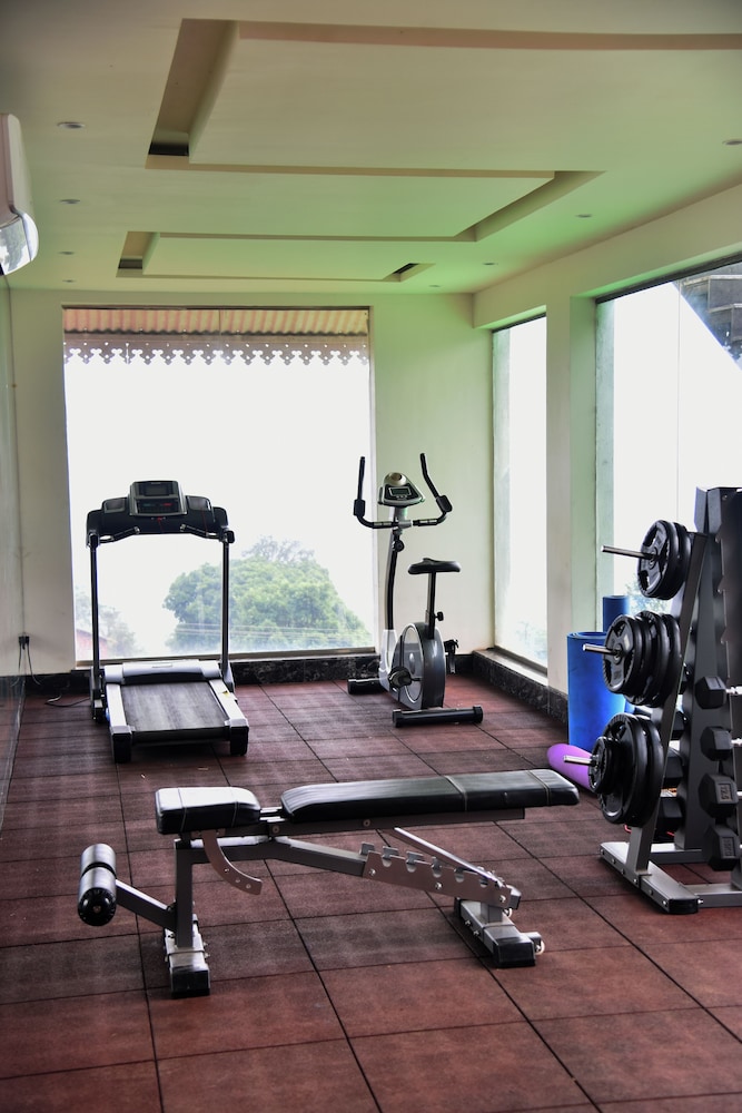 Regenta Place Green Leaf Mahabaleshwar 16/37