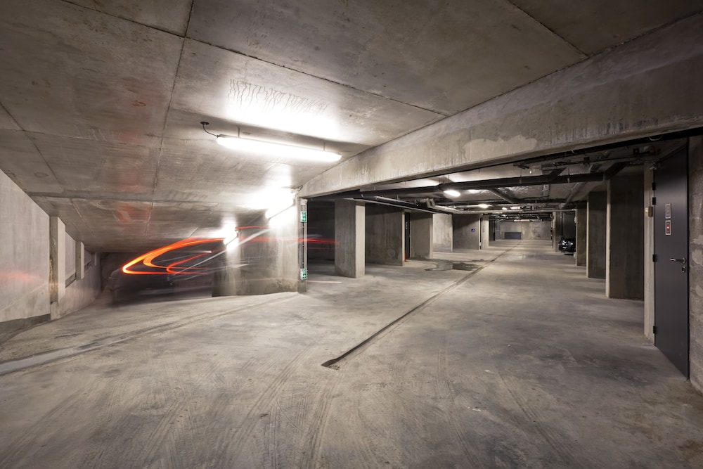 Ibis Lyon Carre De Soie 58/62