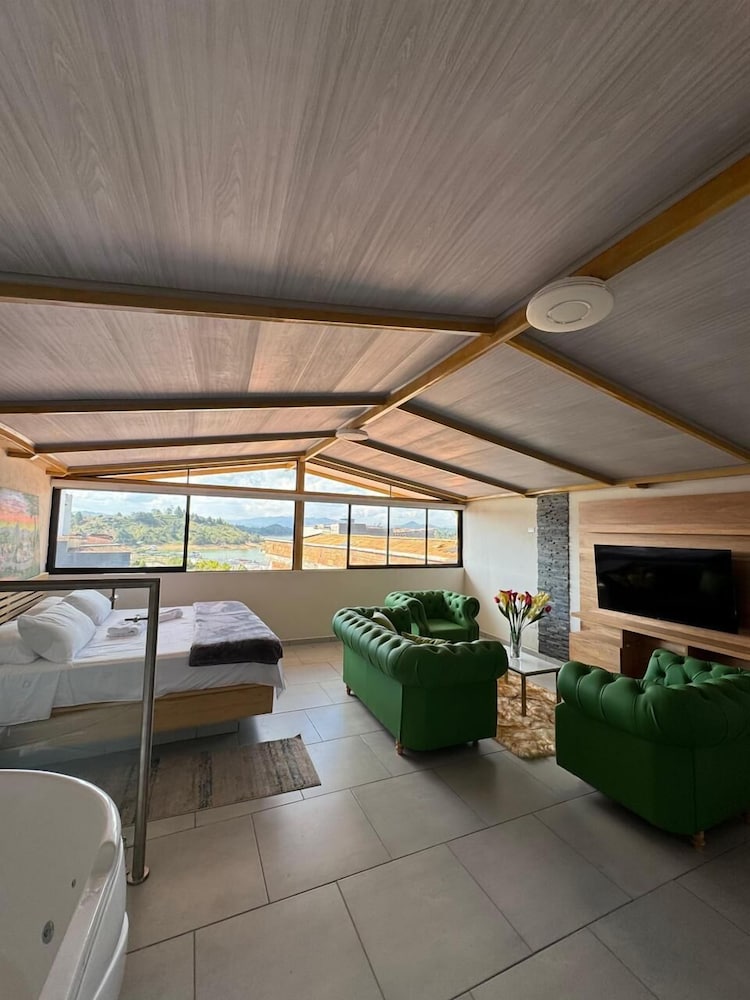 Hotel Stay Guatape 22/43