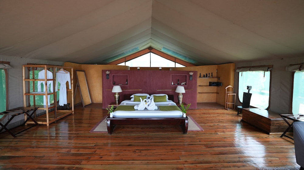 Mara Engai Wilderness Lodge 4/36