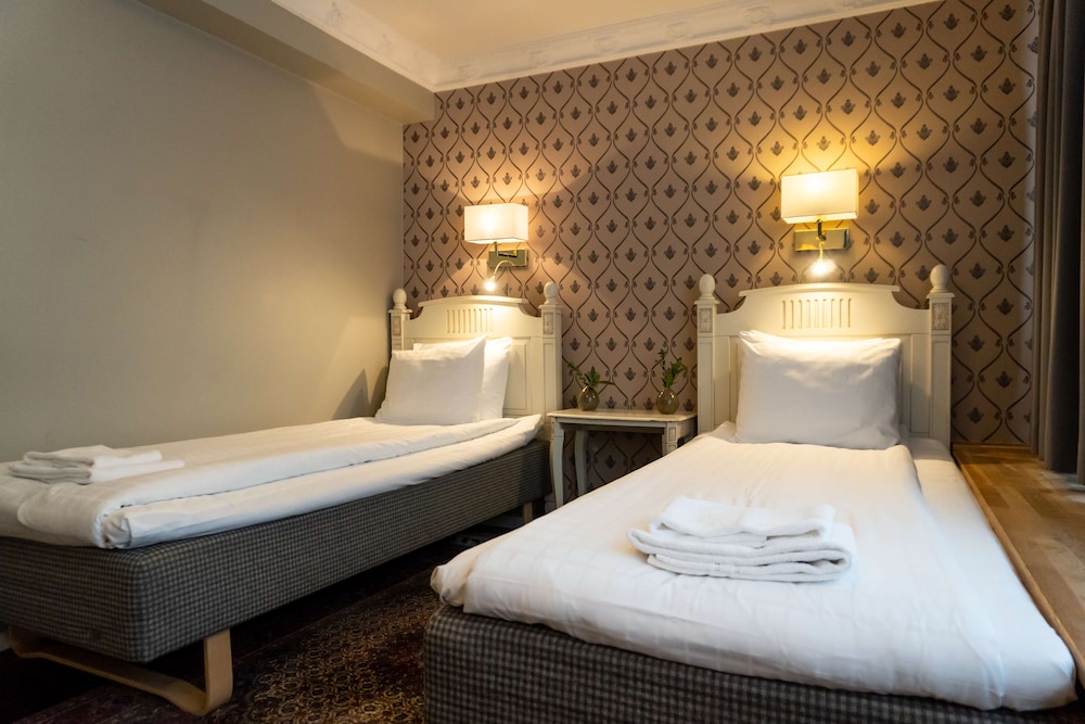 Best Western Bentleys Hotel 39/61