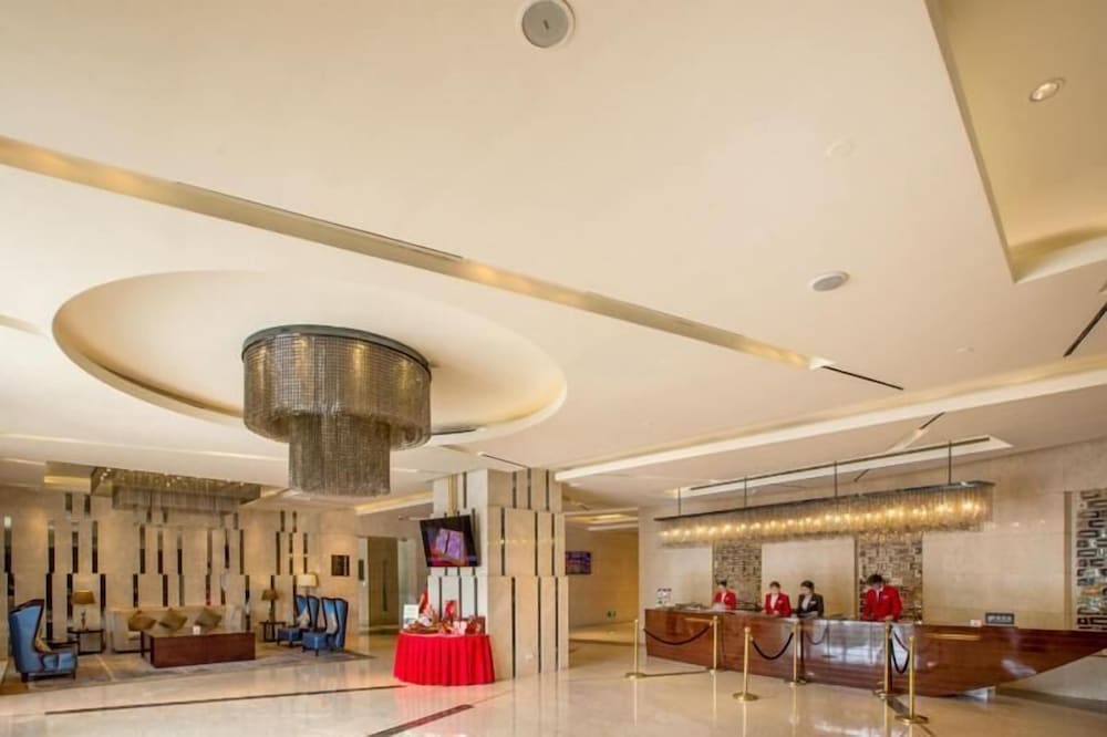 Leeden Jingxi Hotel 4/28