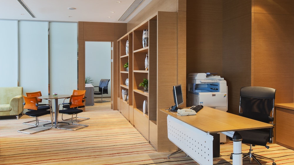 Holiday Inn Taicang City Centre 36/57