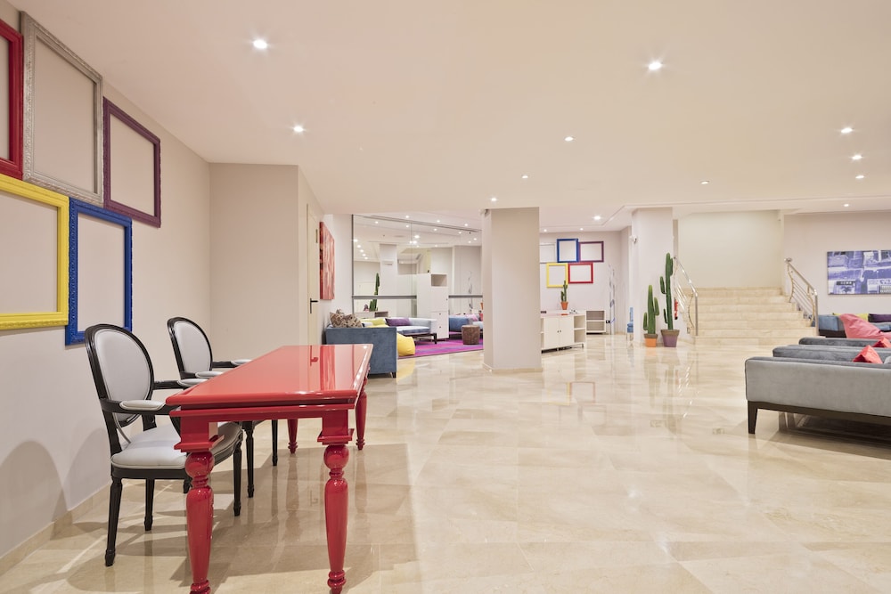 Innside by Melia Barcelona Apolo 66/75