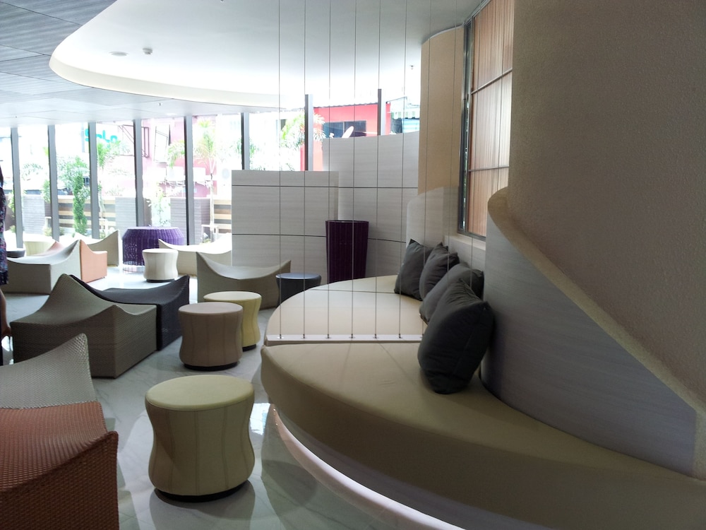 Pattaya Discovery Beach Hotel 13/27