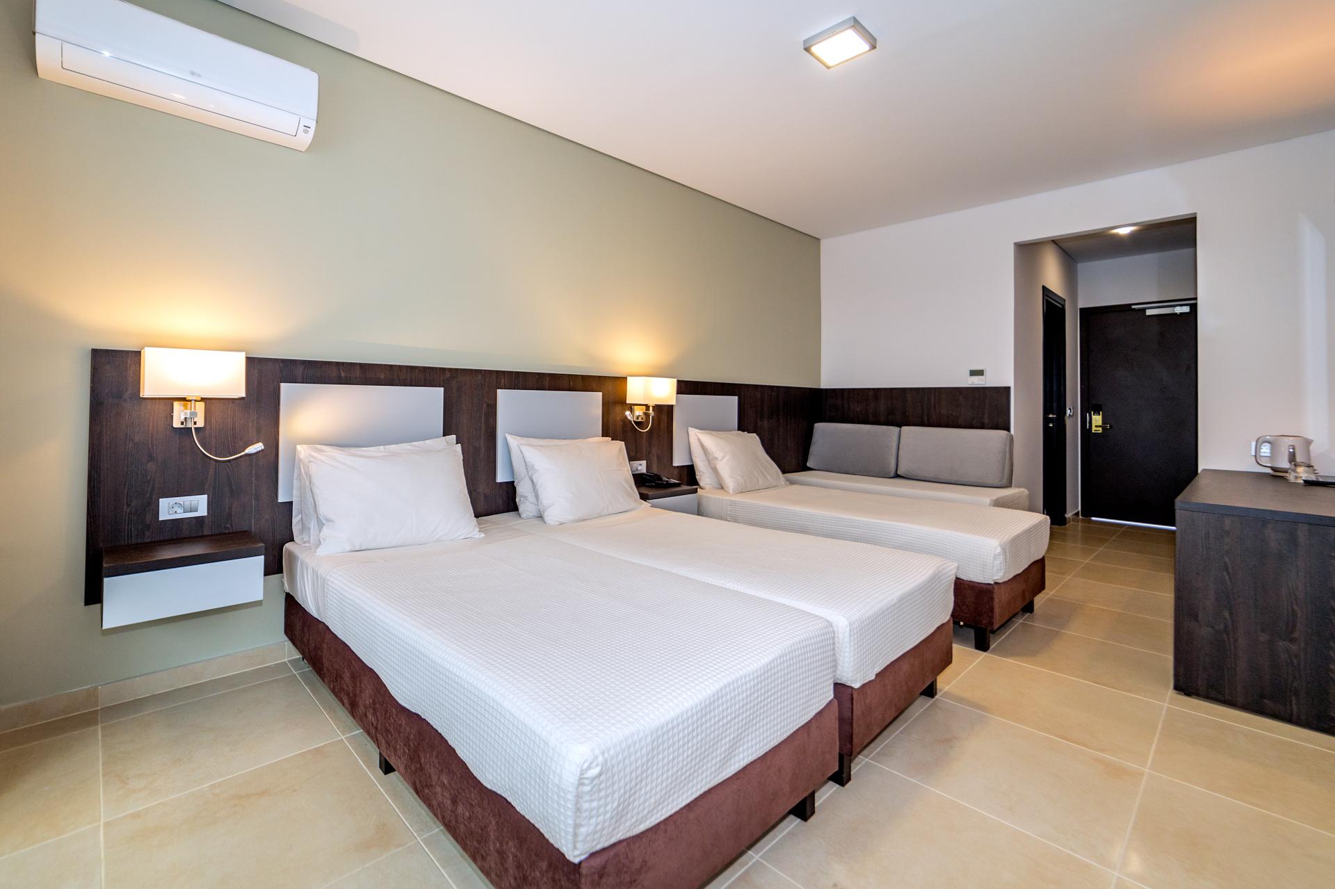 TRIPLE ROOM SUPERIOR
