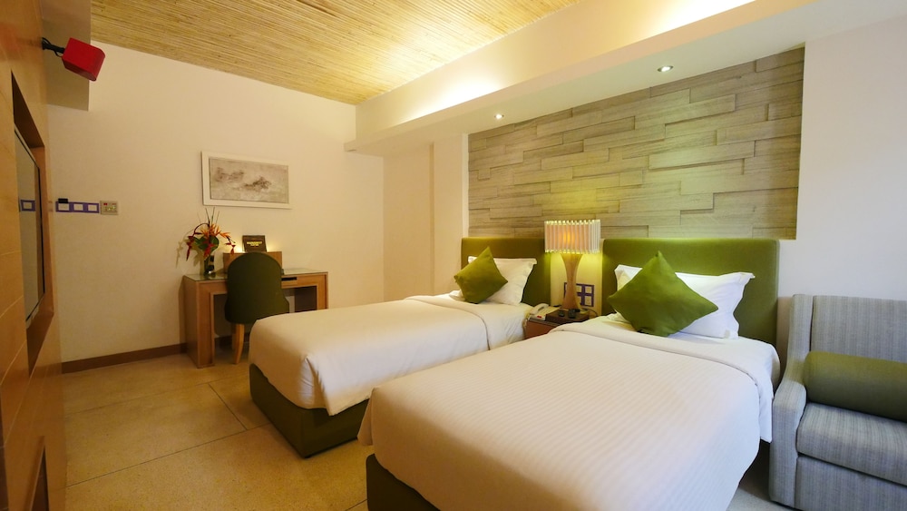 Cyberview Resort And Spa 23/66