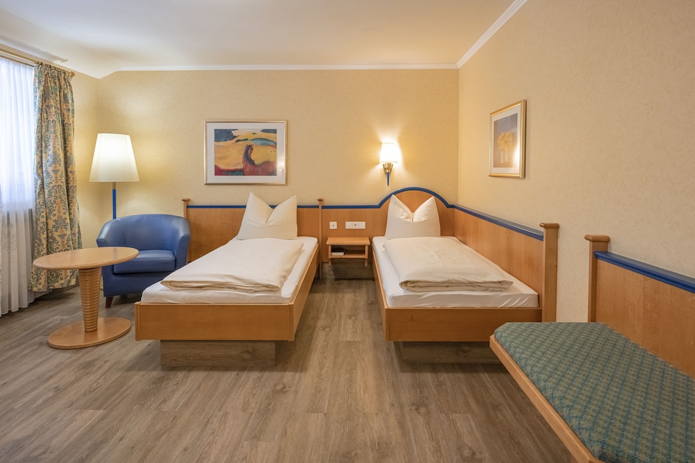 Hotel Neuwirt 10/44