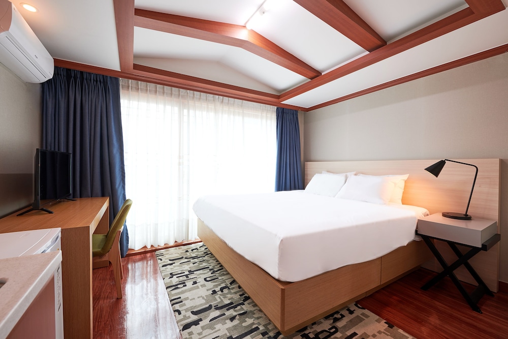 Good Morning Hotel and Resort 15/50
