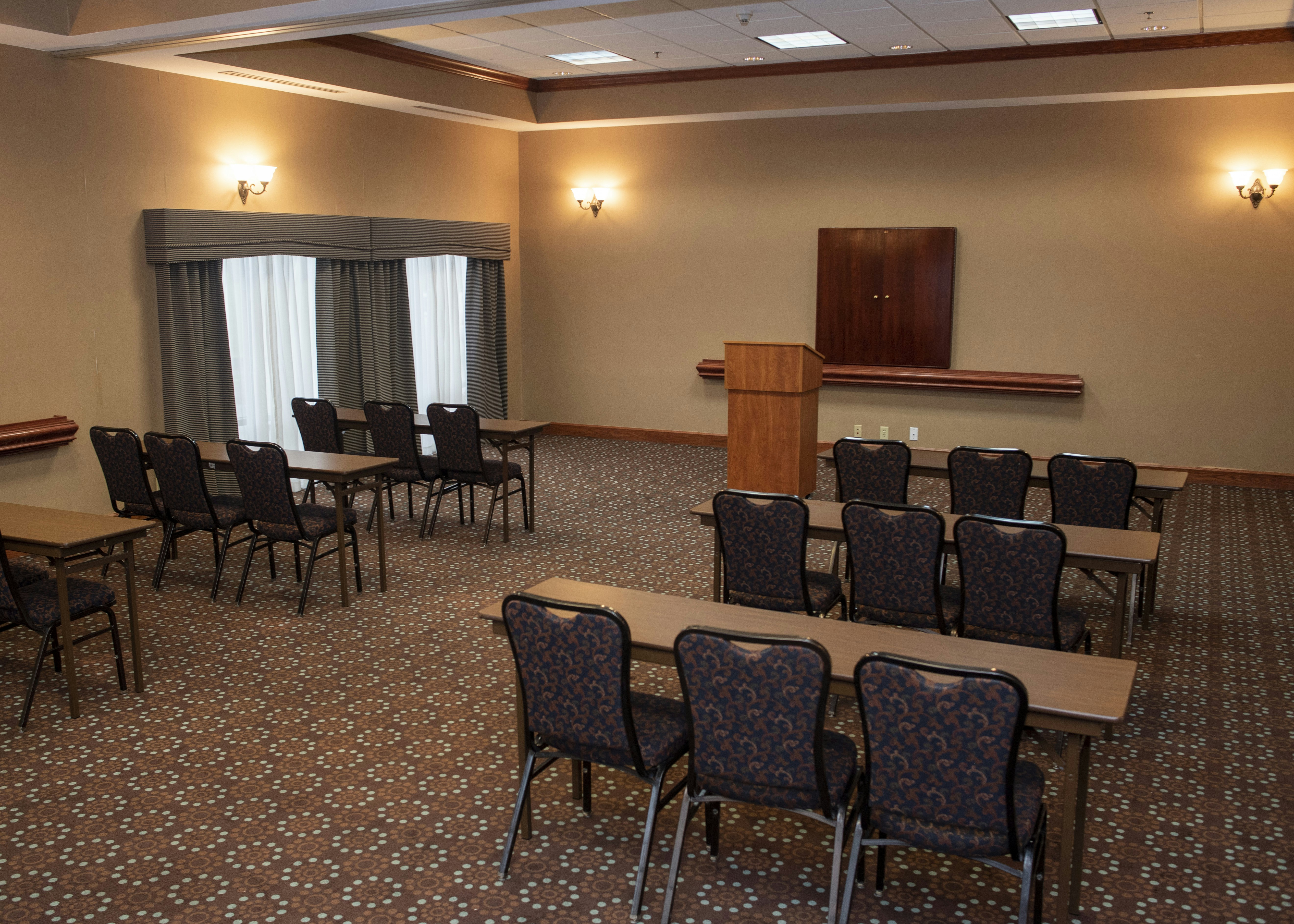 Hampton Inn Lebanon, KY 48/50