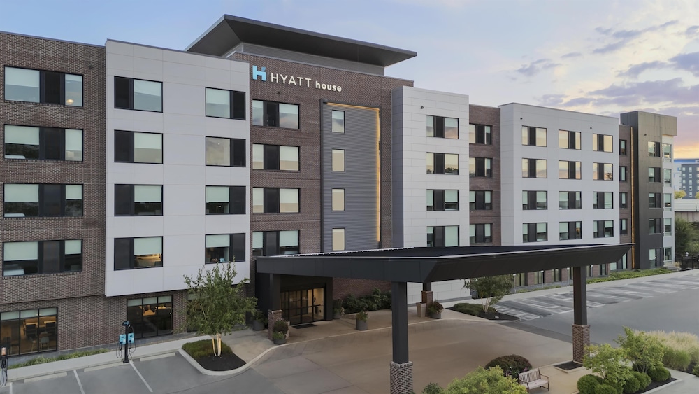 Hyatt House Columbus/OSU-Short North 3/50
