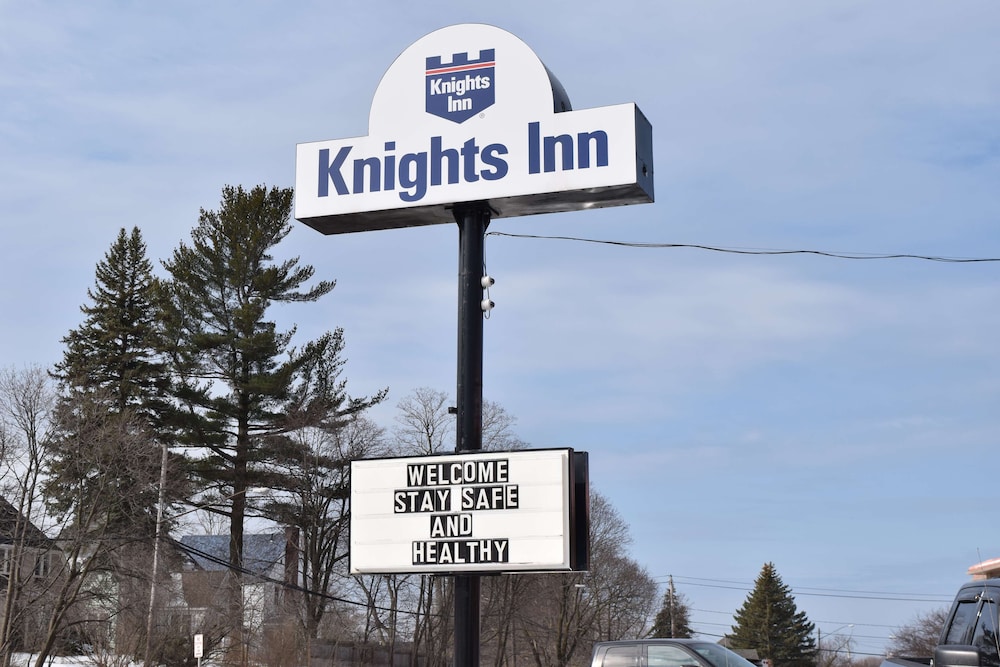 Knights Inn Oswego East 4/59