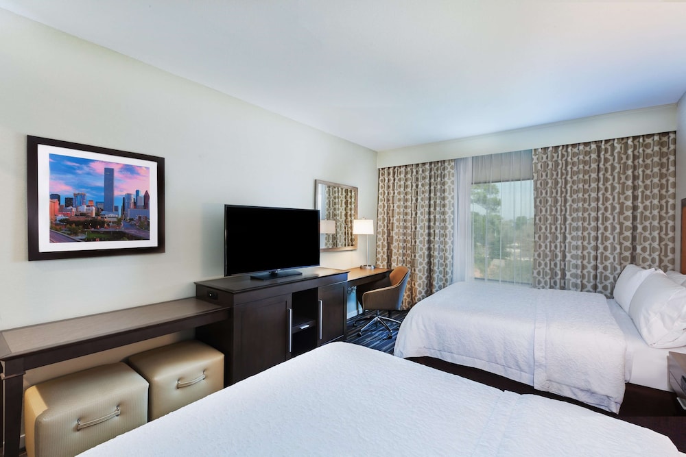 Hampton Inn Suites Houston Atascocita 17/38